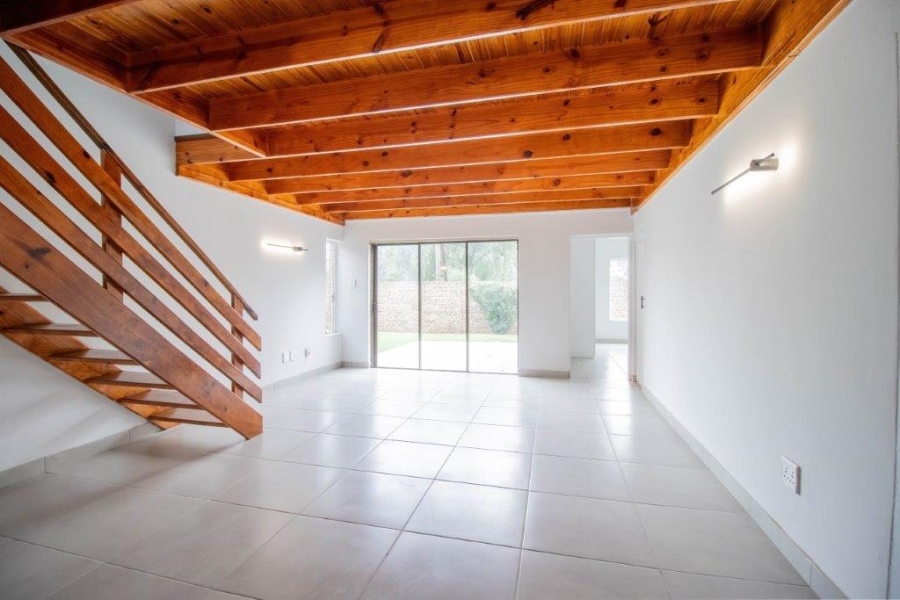 4 Bedroom Property for Sale in Kleinfontein Gauteng