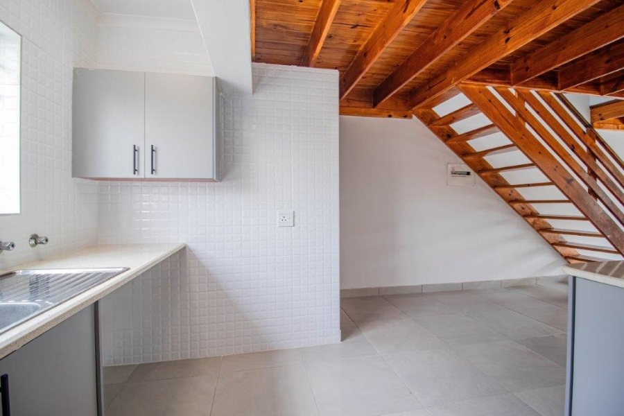 4 Bedroom Property for Sale in Kleinfontein Gauteng