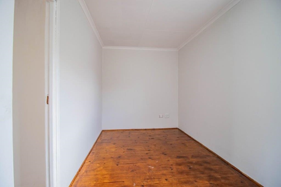 4 Bedroom Property for Sale in Kleinfontein Gauteng