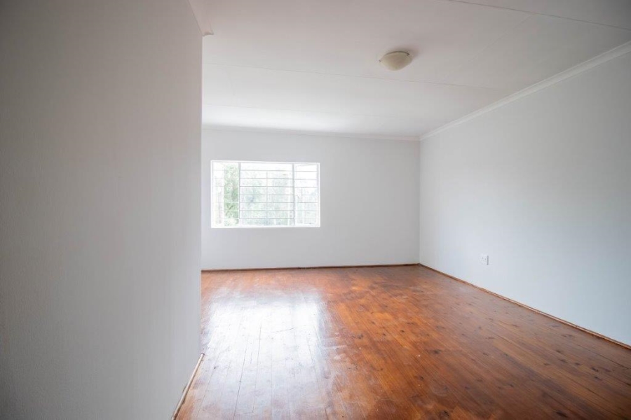 4 Bedroom Property for Sale in Kleinfontein Gauteng