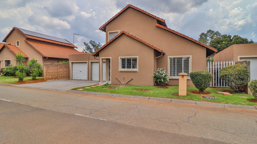 4 Bedroom Property for Sale in Benoni Central Gauteng