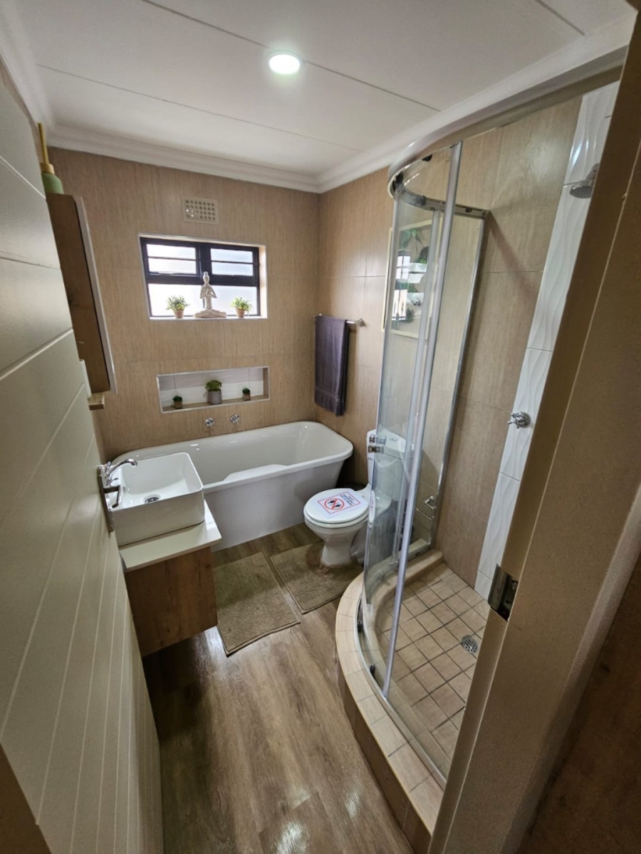 2 Bedroom Property for Sale in Roodepark Eco Estate Gauteng