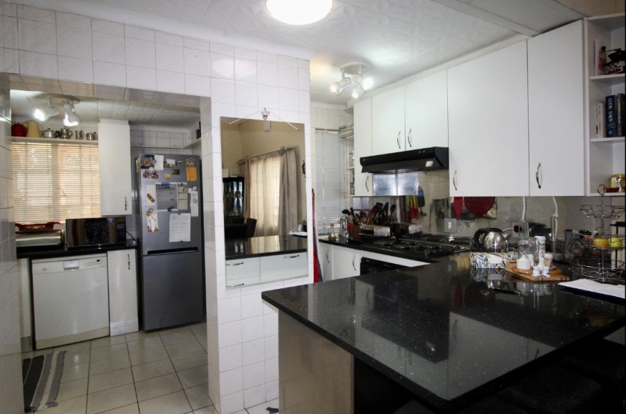 3 Bedroom Property for Sale in Primrose Hill Gauteng
