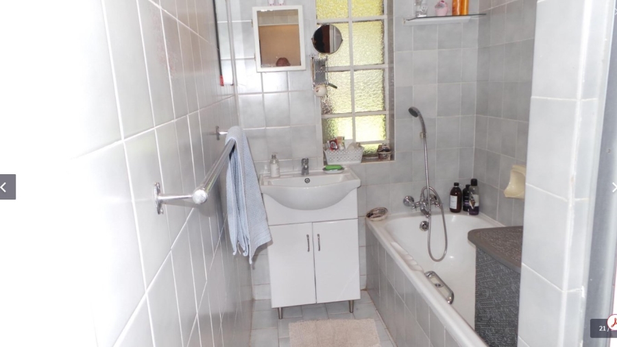 3 Bedroom Property for Sale in Primrose Hill Gauteng