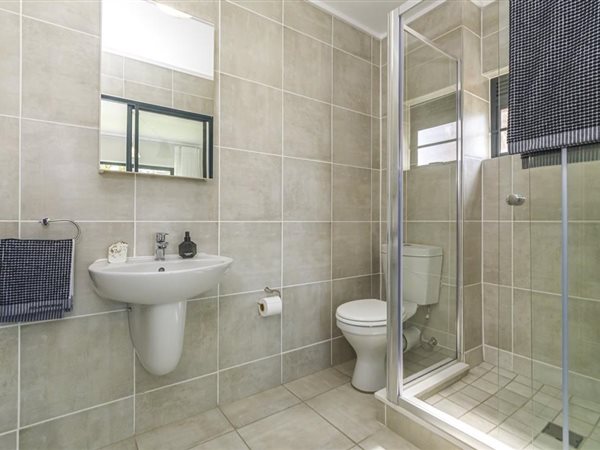 1 Bedroom Property for Sale in Linbro Park Gauteng