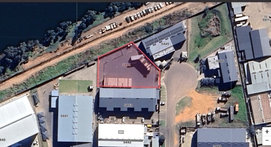 Commercial Property for Sale in Chloorkop Gauteng