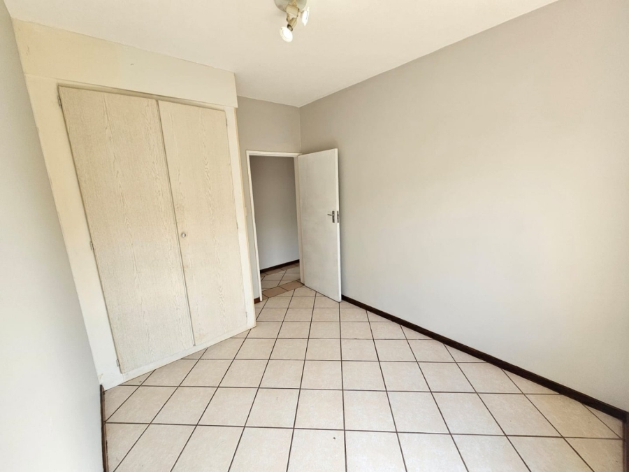 To Let 2 Bedroom Property for Rent in Monavoni Gauteng