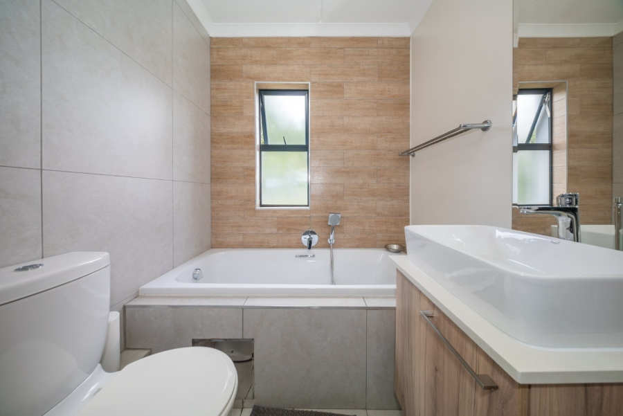 3 Bedroom Property for Sale in Modderfontein Gauteng