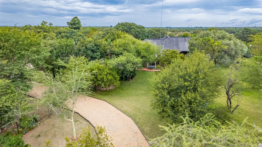 Commercial Property for Sale in Dinokeng Game Reserve Gauteng