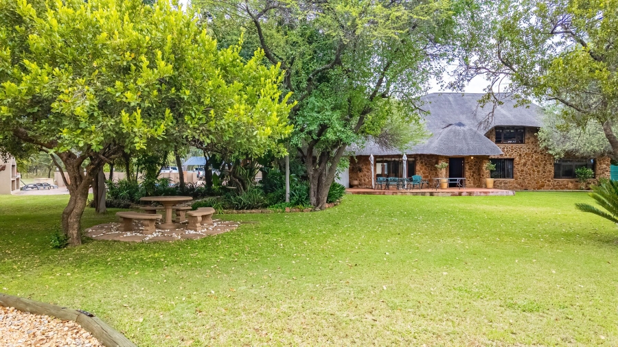 Commercial Property for Sale in Dinokeng Game Reserve Gauteng