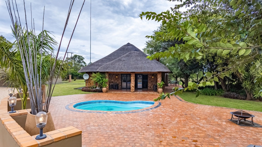 Commercial Property for Sale in Dinokeng Game Reserve Gauteng