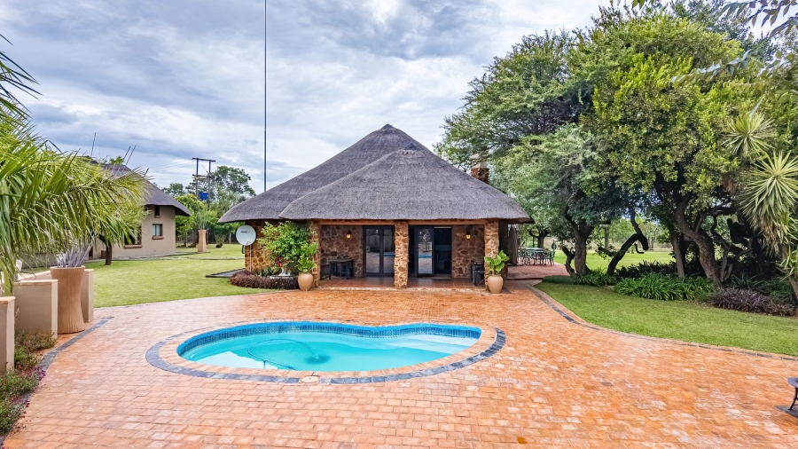 Commercial Property for Sale in Dinokeng Game Reserve Gauteng