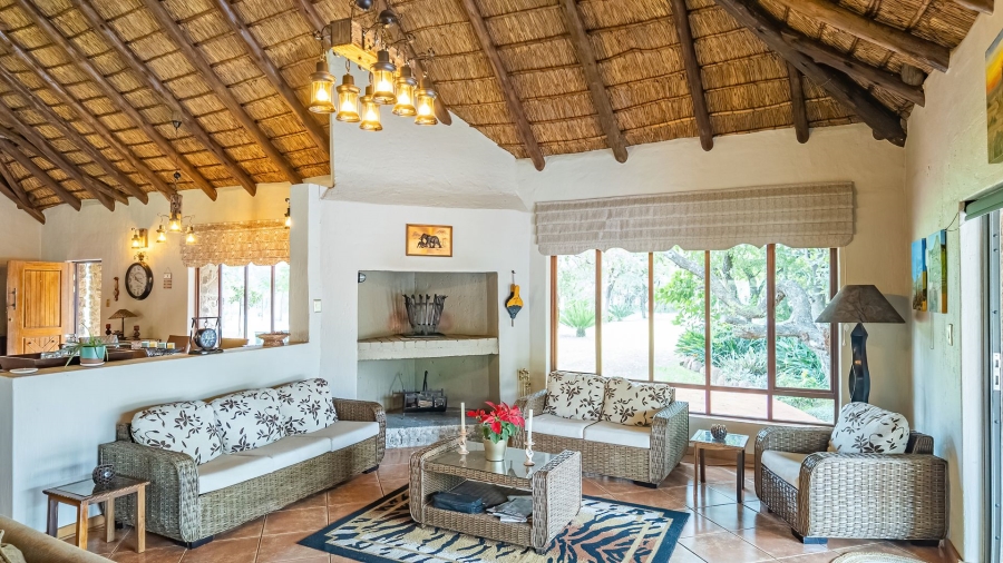 Commercial Property for Sale in Dinokeng Game Reserve Gauteng