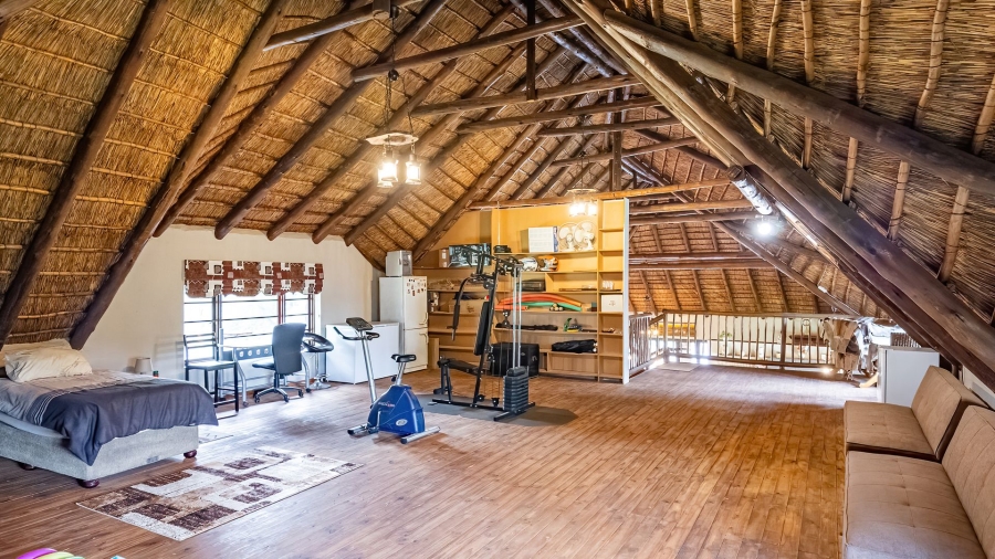 Commercial Property for Sale in Dinokeng Game Reserve Gauteng