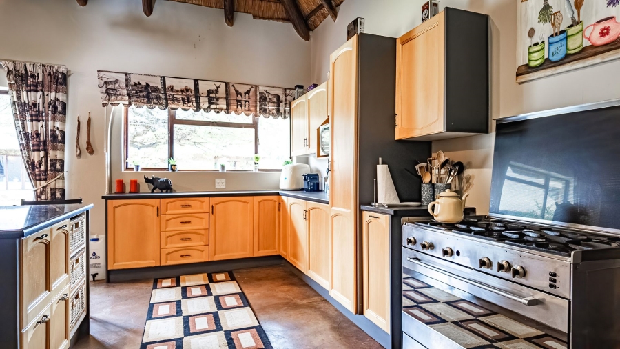 Commercial Property for Sale in Dinokeng Game Reserve Gauteng