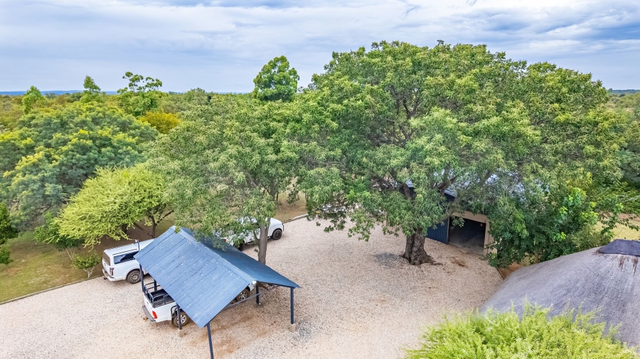 Commercial Property for Sale in Dinokeng Game Reserve Gauteng