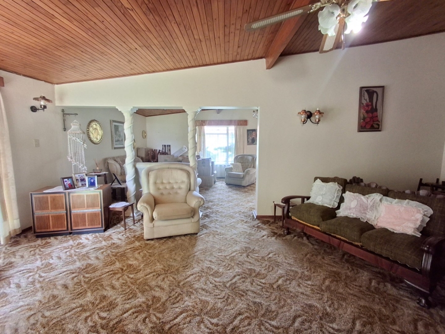 3 Bedroom Property for Sale in Sinoville Gauteng