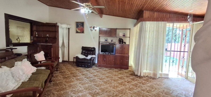 3 Bedroom Property for Sale in Sinoville Gauteng