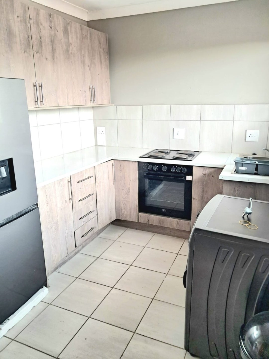 To Let  Bedroom Property for Rent in Primrose Gauteng