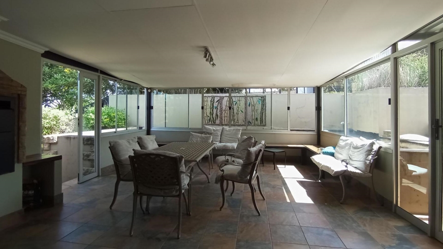 4 Bedroom Property for Sale in Waterkloof Ridge Gauteng