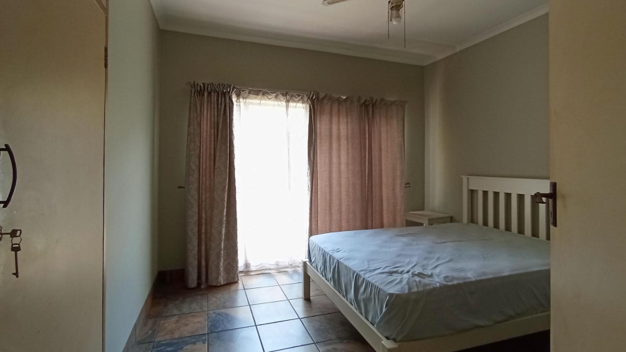 4 Bedroom Property for Sale in Waterkloof Ridge Gauteng