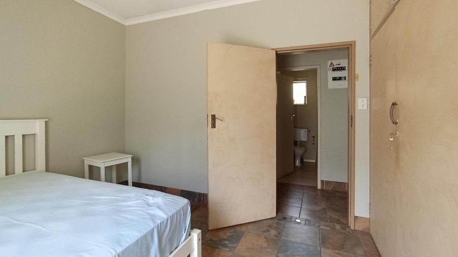 4 Bedroom Property for Sale in Waterkloof Ridge Gauteng