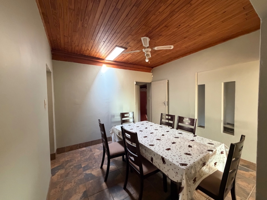 5 Bedroom Property for Sale in Waterkloof Ridge Gauteng