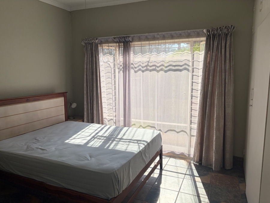 5 Bedroom Property for Sale in Waterkloof Ridge Gauteng