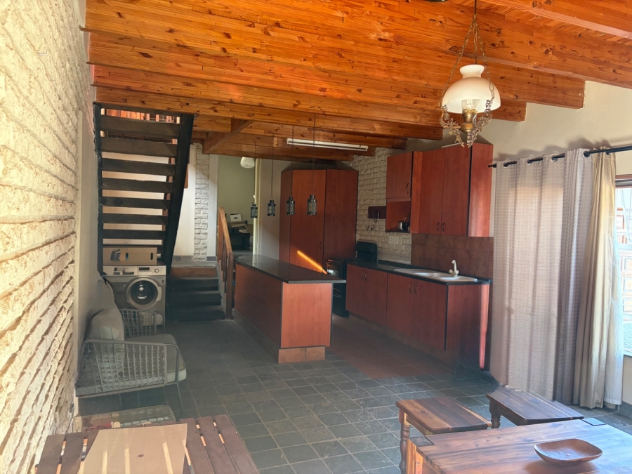 5 Bedroom Property for Sale in Waterkloof Ridge Gauteng