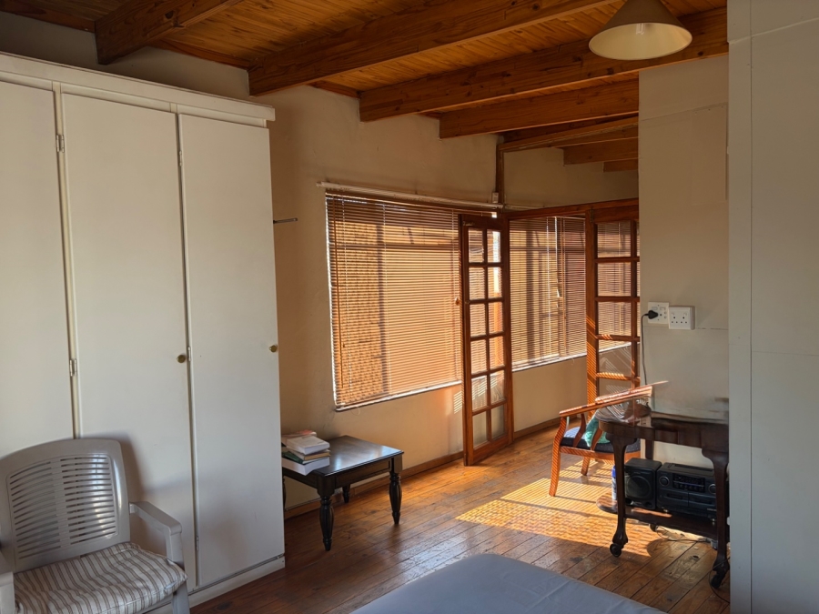 5 Bedroom Property for Sale in Waterkloof Ridge Gauteng