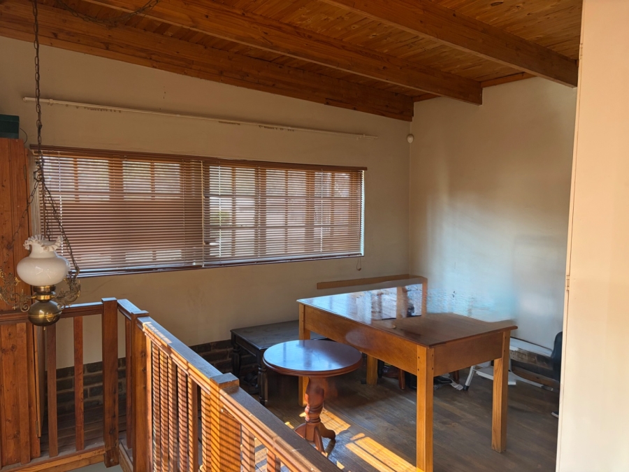 5 Bedroom Property for Sale in Waterkloof Ridge Gauteng