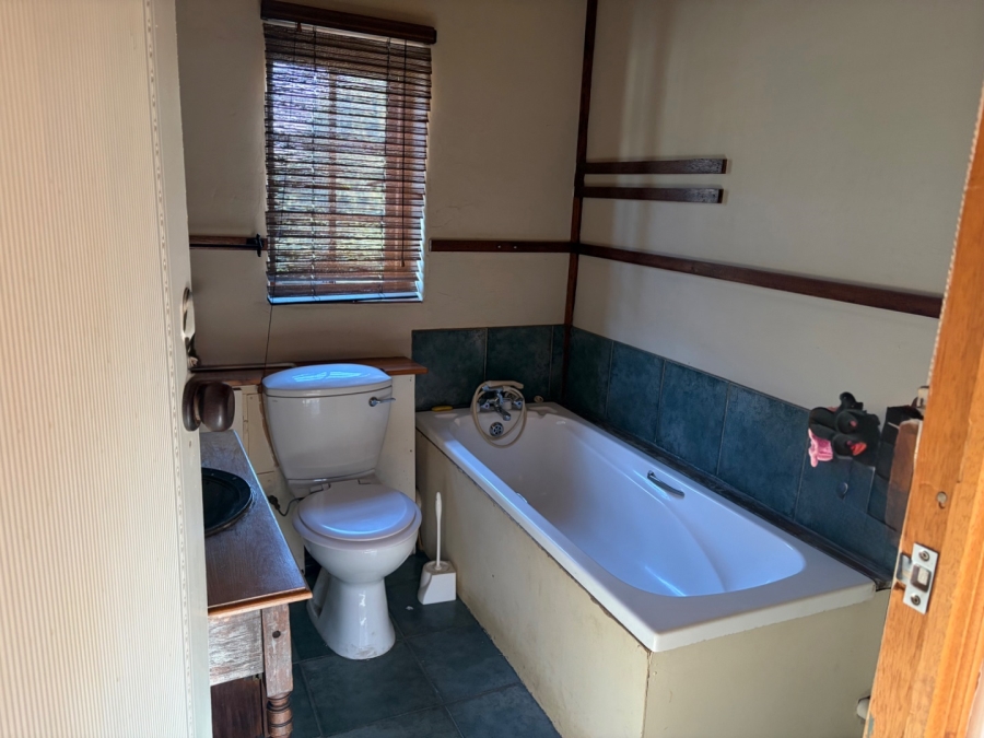 5 Bedroom Property for Sale in Waterkloof Ridge Gauteng