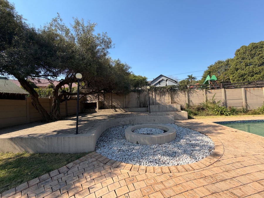 5 Bedroom Property for Sale in Waterkloof Ridge Gauteng