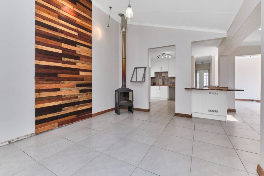 To Let 3 Bedroom Property for Rent in Allens Nek Gauteng