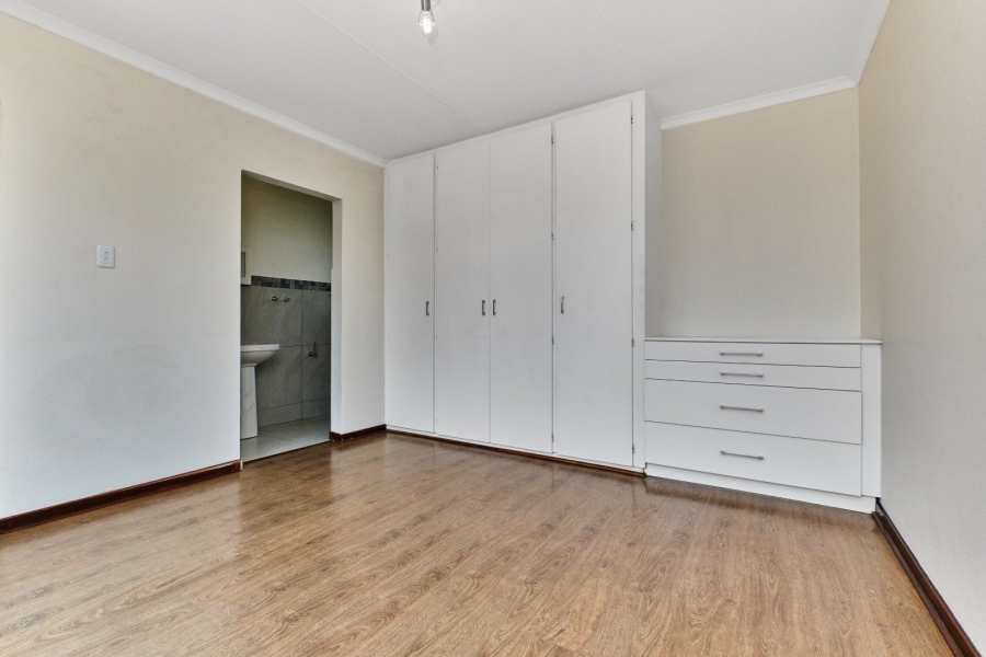 To Let 3 Bedroom Property for Rent in Allens Nek Gauteng