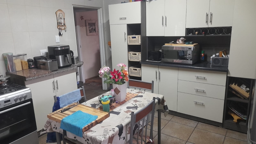 2 Bedroom Property for Sale in Vanderbijlpark CW 2 Gauteng