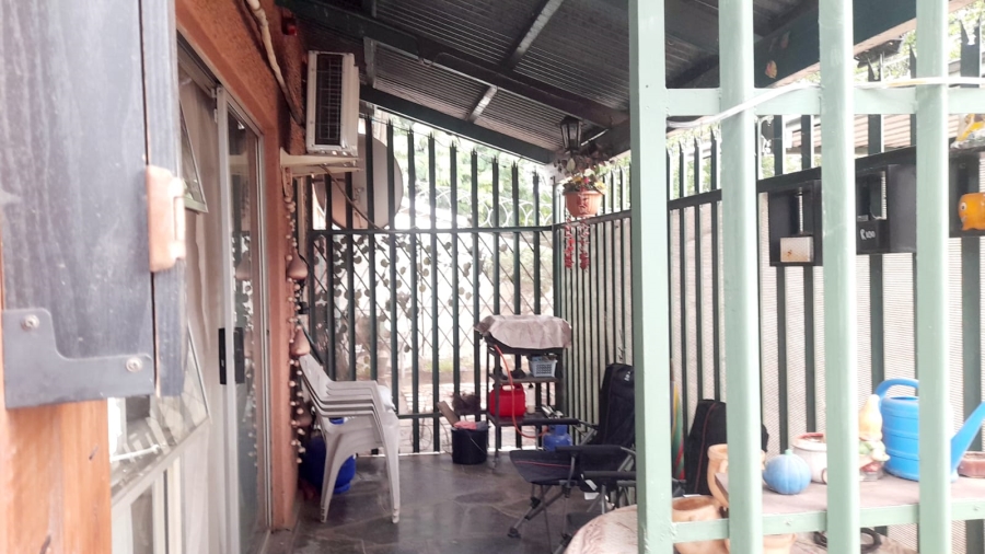 2 Bedroom Property for Sale in Vanderbijlpark CW 2 Gauteng