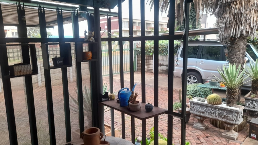 2 Bedroom Property for Sale in Vanderbijlpark CW 2 Gauteng
