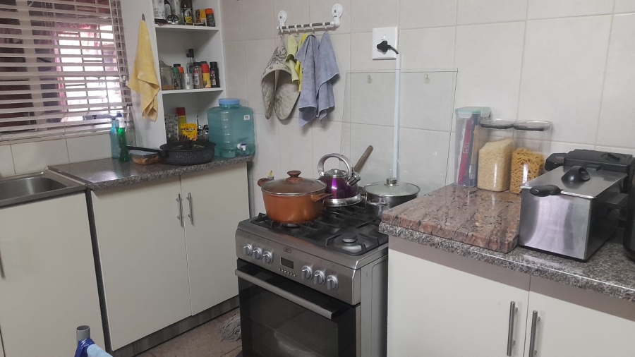 2 Bedroom Property for Sale in Vanderbijlpark CW 2 Gauteng