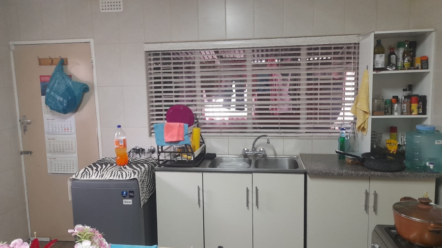 2 Bedroom Property for Sale in Vanderbijlpark CW 2 Gauteng