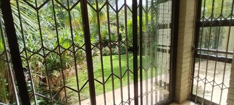 To Let 2 Bedroom Property for Rent in River Club Gauteng