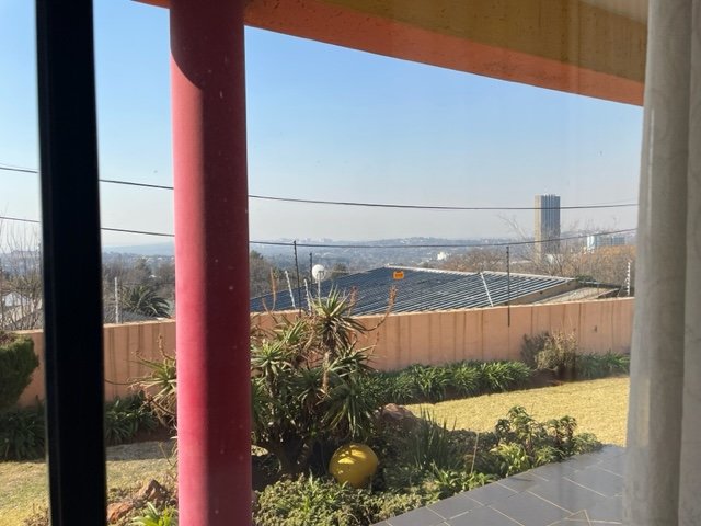 To Let 2 Bedroom Property for Rent in Auckland Park Gauteng