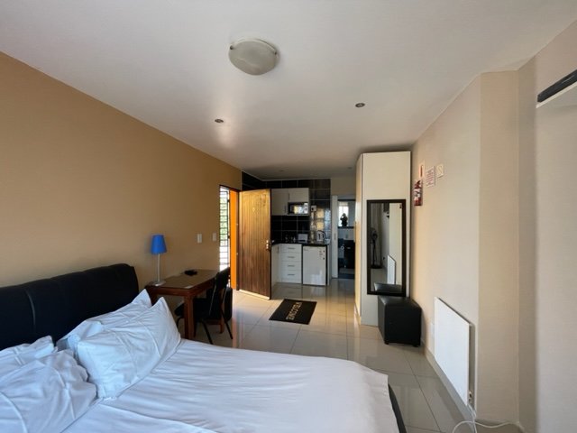 To Let 2 Bedroom Property for Rent in Auckland Park Gauteng