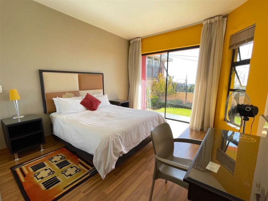 To Let 2 Bedroom Property for Rent in Auckland Park Gauteng