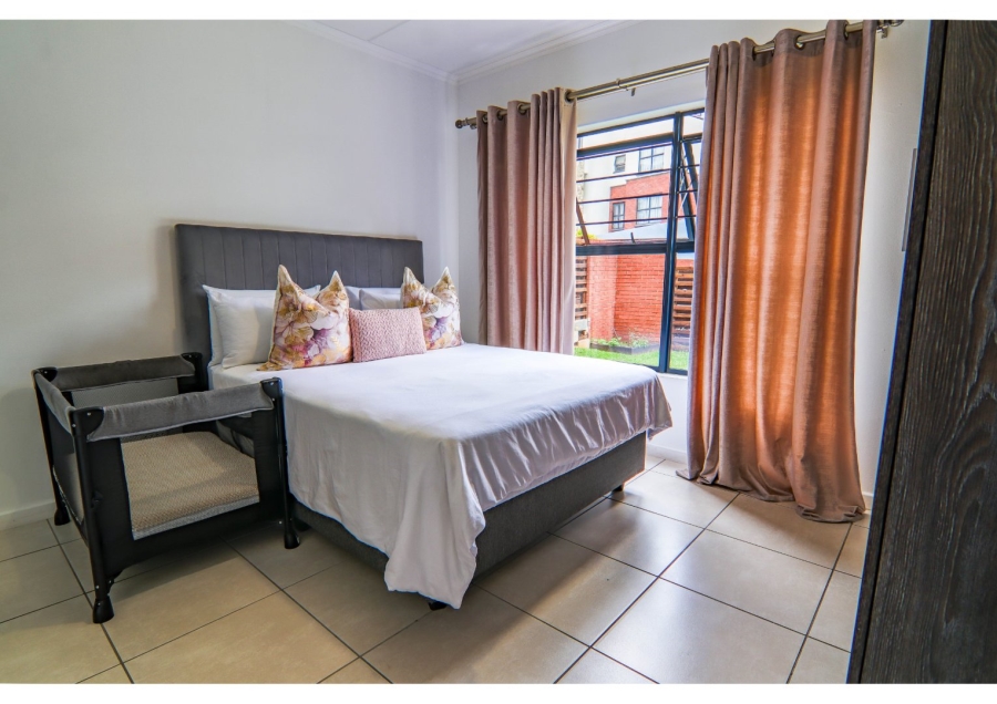 To Let 3 Bedroom Property for Rent in Greenstone Hill Gauteng