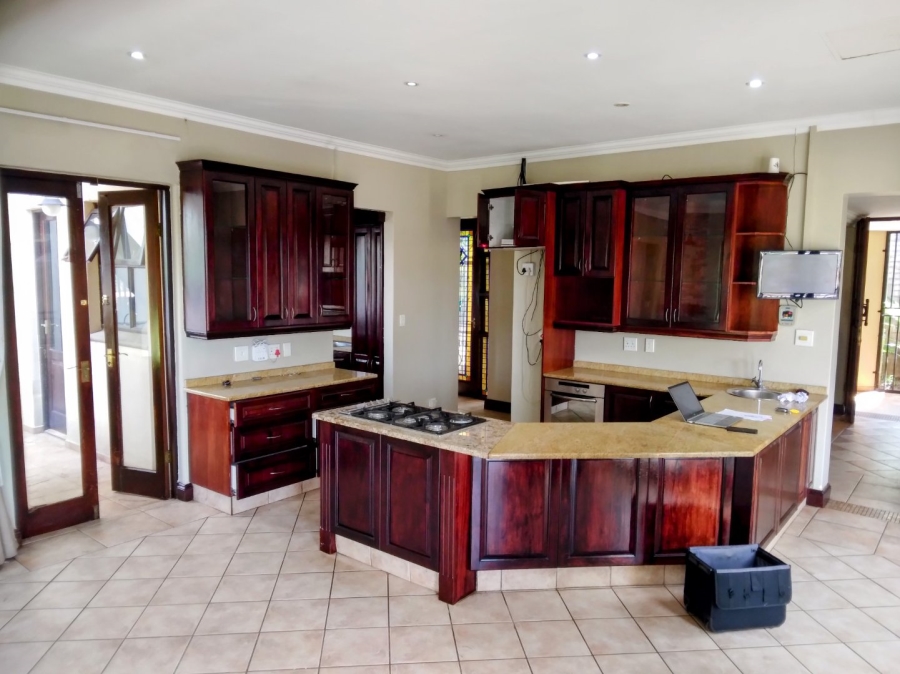 To Let 4 Bedroom Property for Rent in Waterkloof Ridge Gauteng