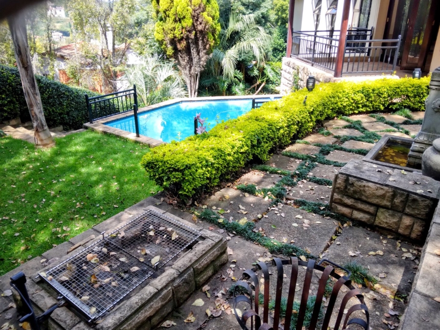 To Let 4 Bedroom Property for Rent in Waterkloof Ridge Gauteng