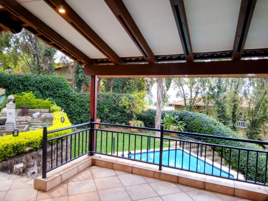 To Let 4 Bedroom Property for Rent in Waterkloof Ridge Gauteng