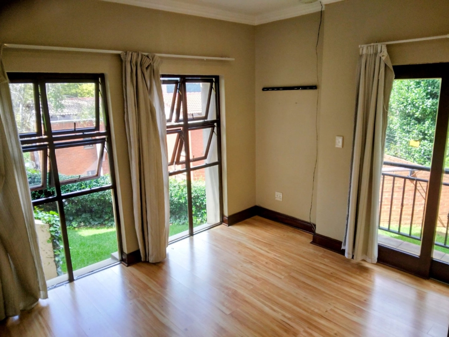 To Let 4 Bedroom Property for Rent in Waterkloof Ridge Gauteng