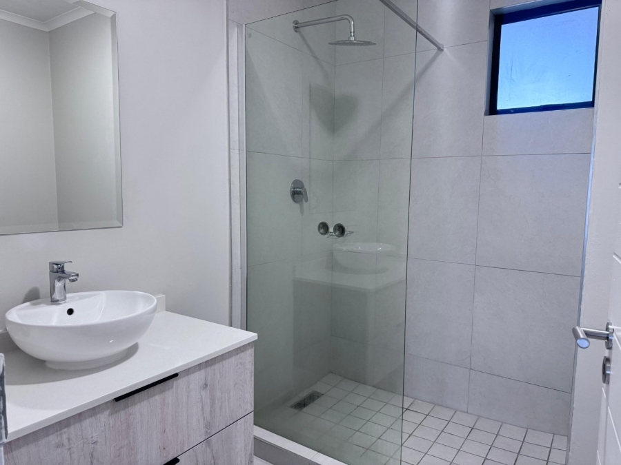 To Let 2 Bedroom Property for Rent in Halfway Gardens Gauteng